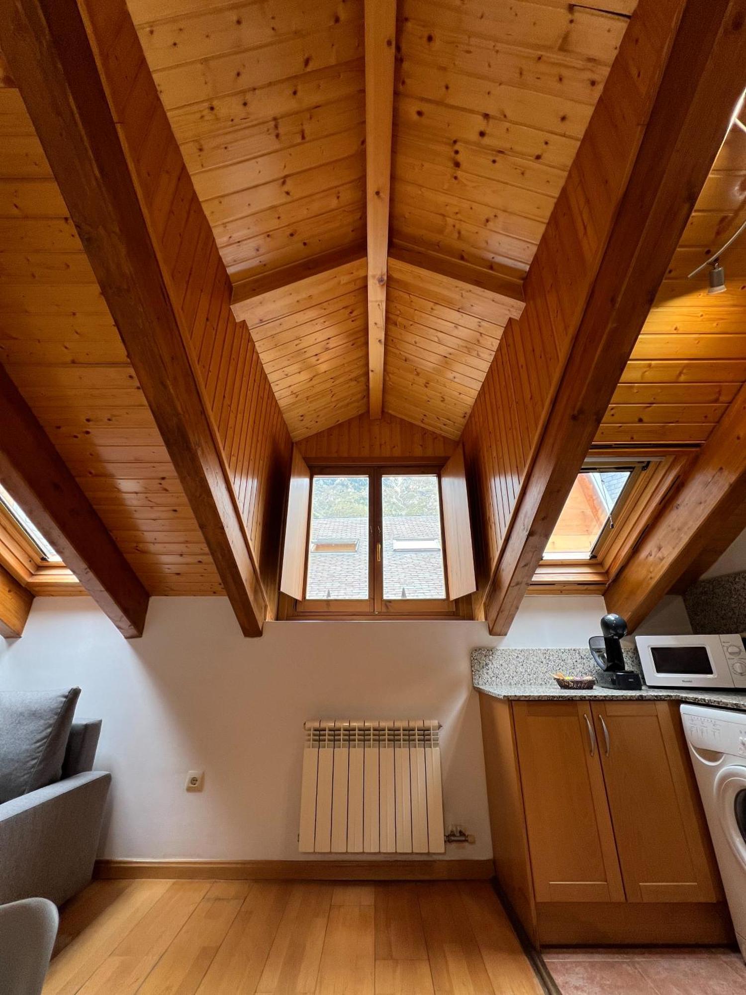 Casa La Muga Apartment Benasque Bagian luar foto