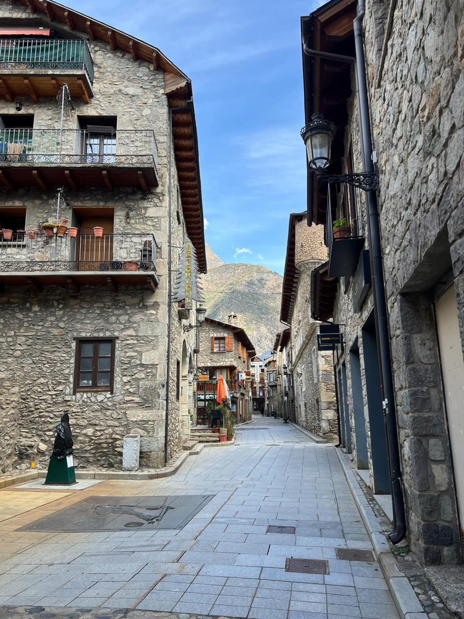 Casa La Muga Apartment Benasque Bagian luar foto